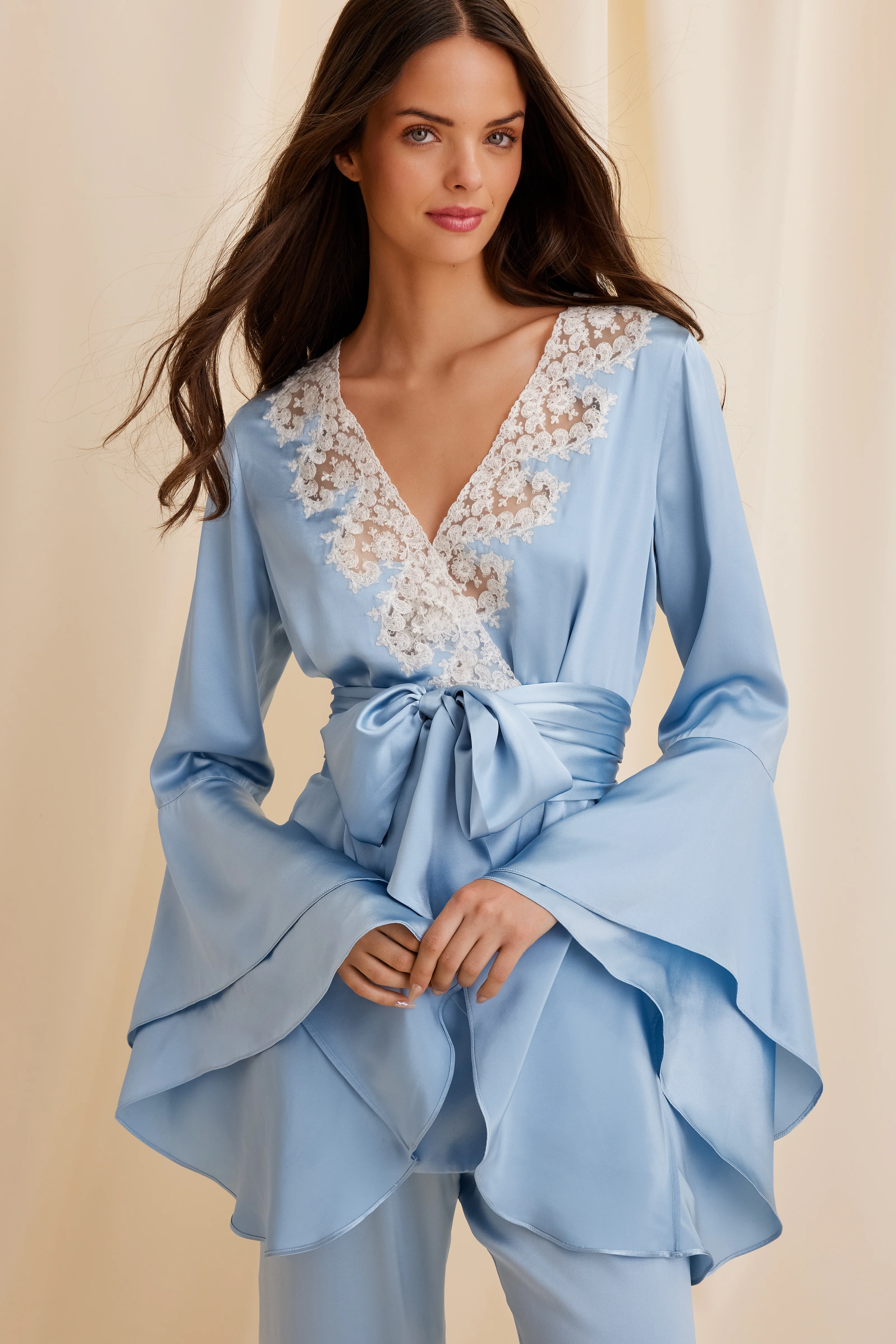 DARLING ROBE