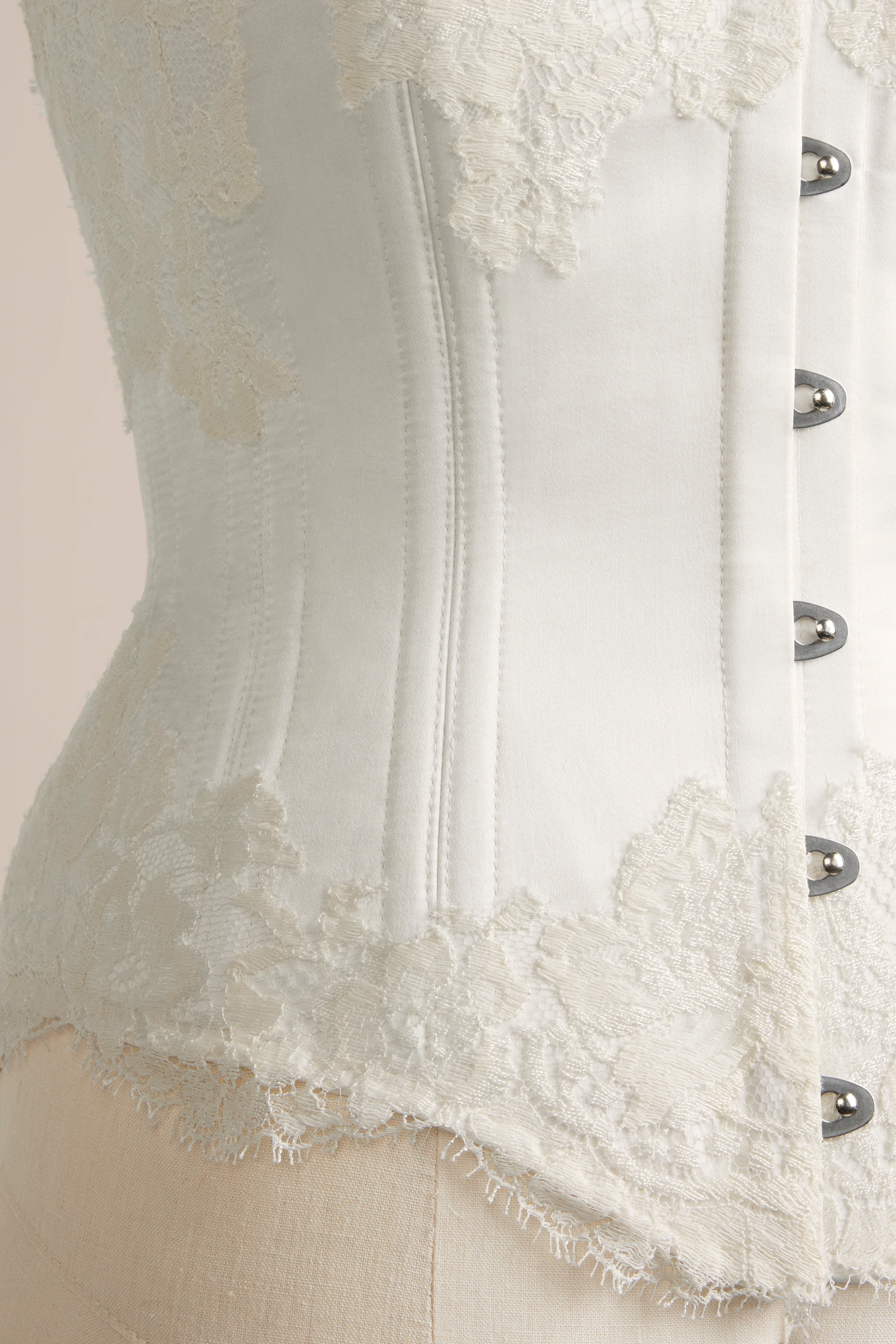 LOCKET CORSET - Image 3